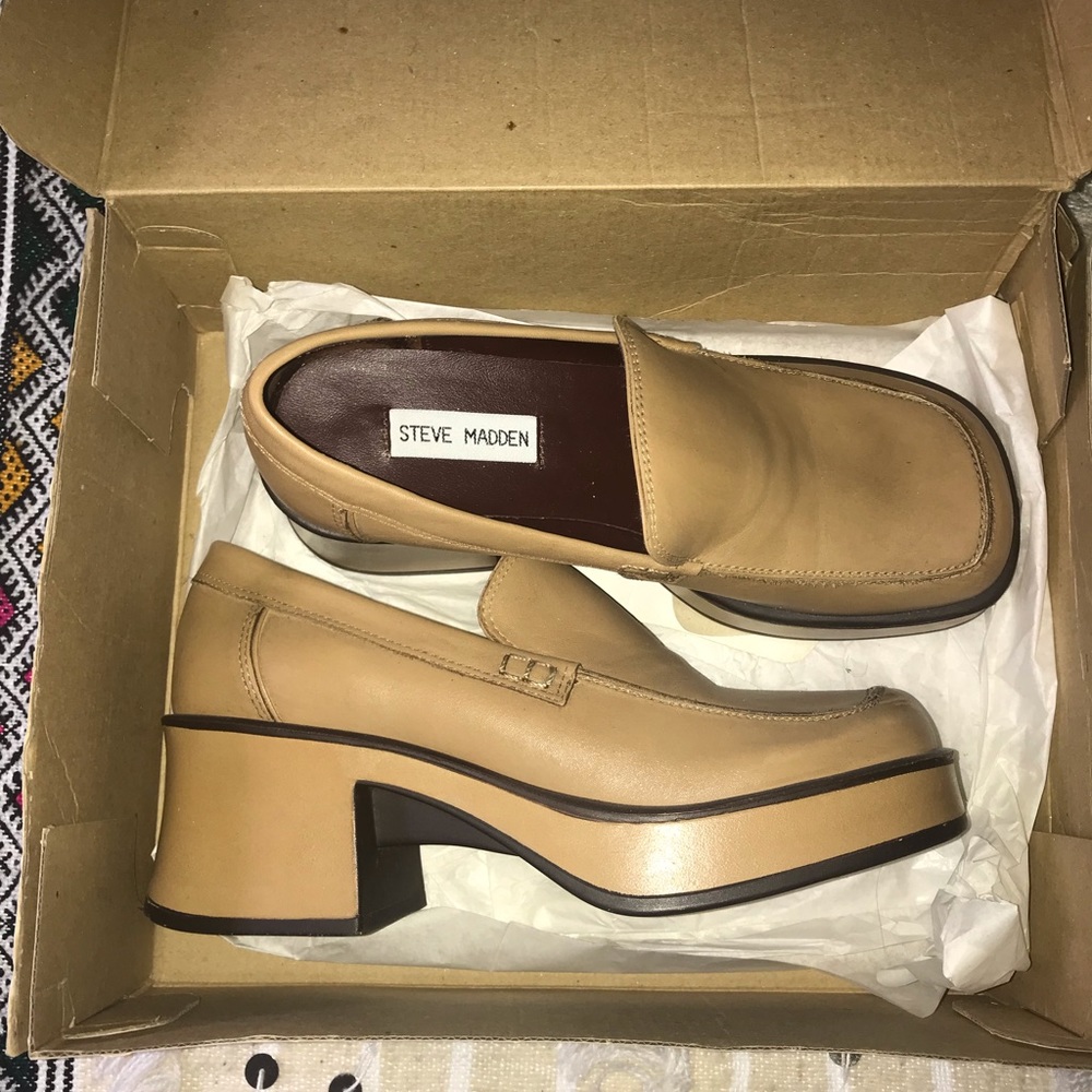 Vintage New Steve Madden shoes